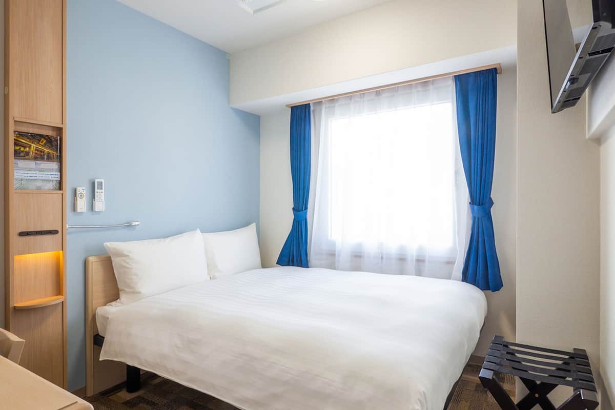 Bureau, Wi-Fi gratuit, draps fournis