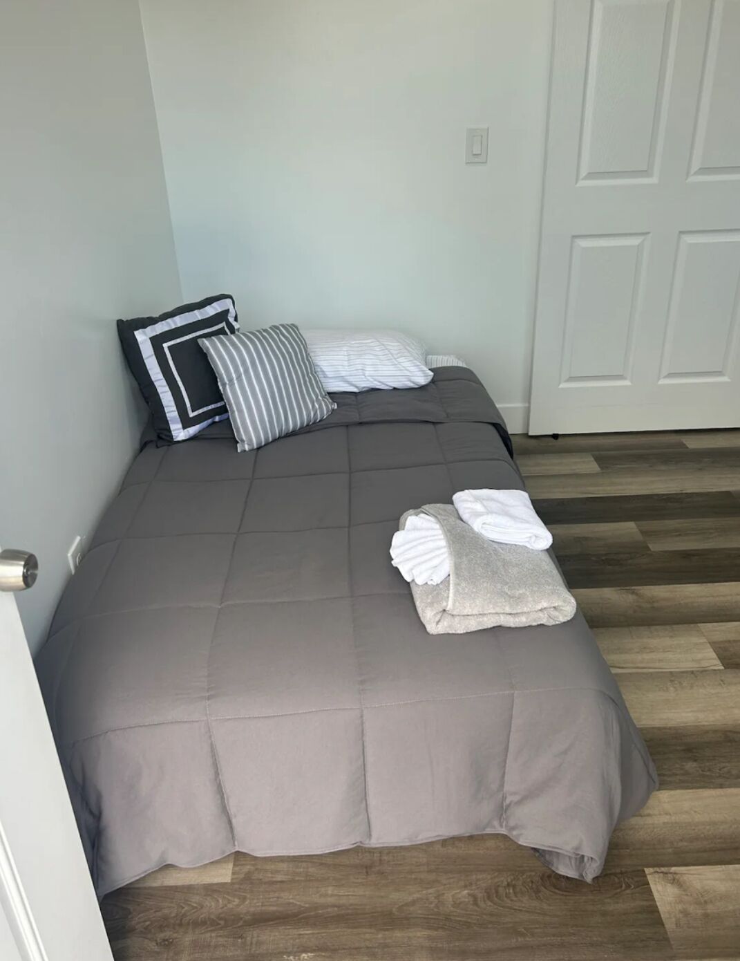 1 bedroom, in-room safe, Internet, bed sheets