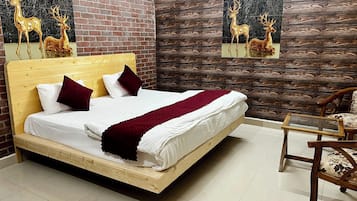 Phòng Premium, 1 giường cỡ queen, được phép mang theo vật nuôi | Bộ trải giường bằng vải cotton Ai Cập, bộ đồ giường cao cấp