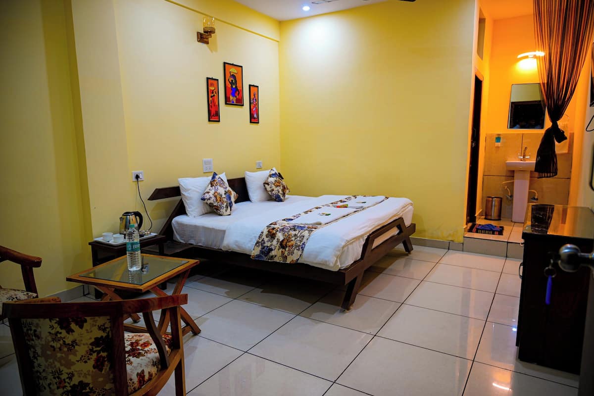 Luxury Room, 1 Double Bed, Terrace, River View | Egyptian cotton sheets, premium bedding, memory-foam beds