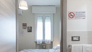 Deluxe Double Room, Private Bathroom, City View - FARE BnB Room del Parco (Reggio nell'Emilia)