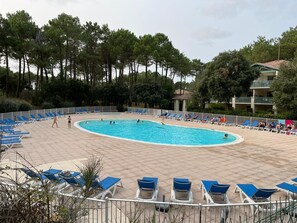 Opvarmet pool