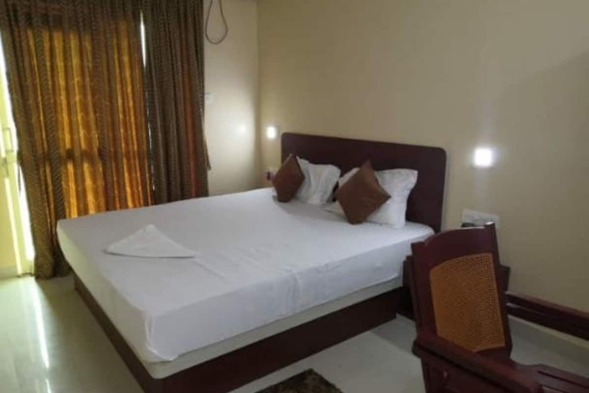 Deluxe Double Room, City View