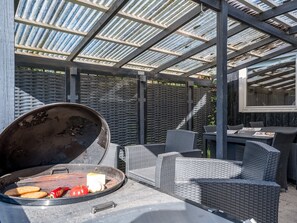Outdoor dining - "Dali" - 200m from the sea by Interhome (Væggerløse)