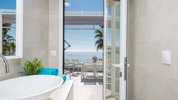 Apartment, Sea View | Bathroom