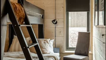 4 sovrum, strykjärn/strykbräda, wi-fi och sängkläder