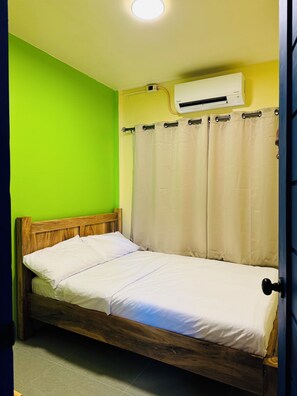 1 bedroom, WiFi - Budget Friendly Stay In Tagbilaran Bohol, Philippines (Tagbilaran City)