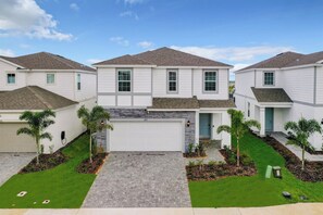 Front of property - Ohana Gathering House (Davenport)