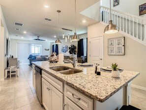 Private kitchen - Ohana Gathering House (Davenport)