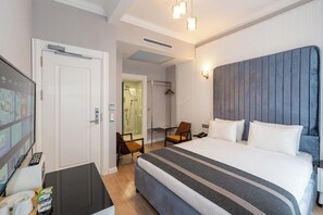 Egyptian cotton sheets, premium bedding, soundproofing, free WiFi - The Now Hotel (Istanbul)