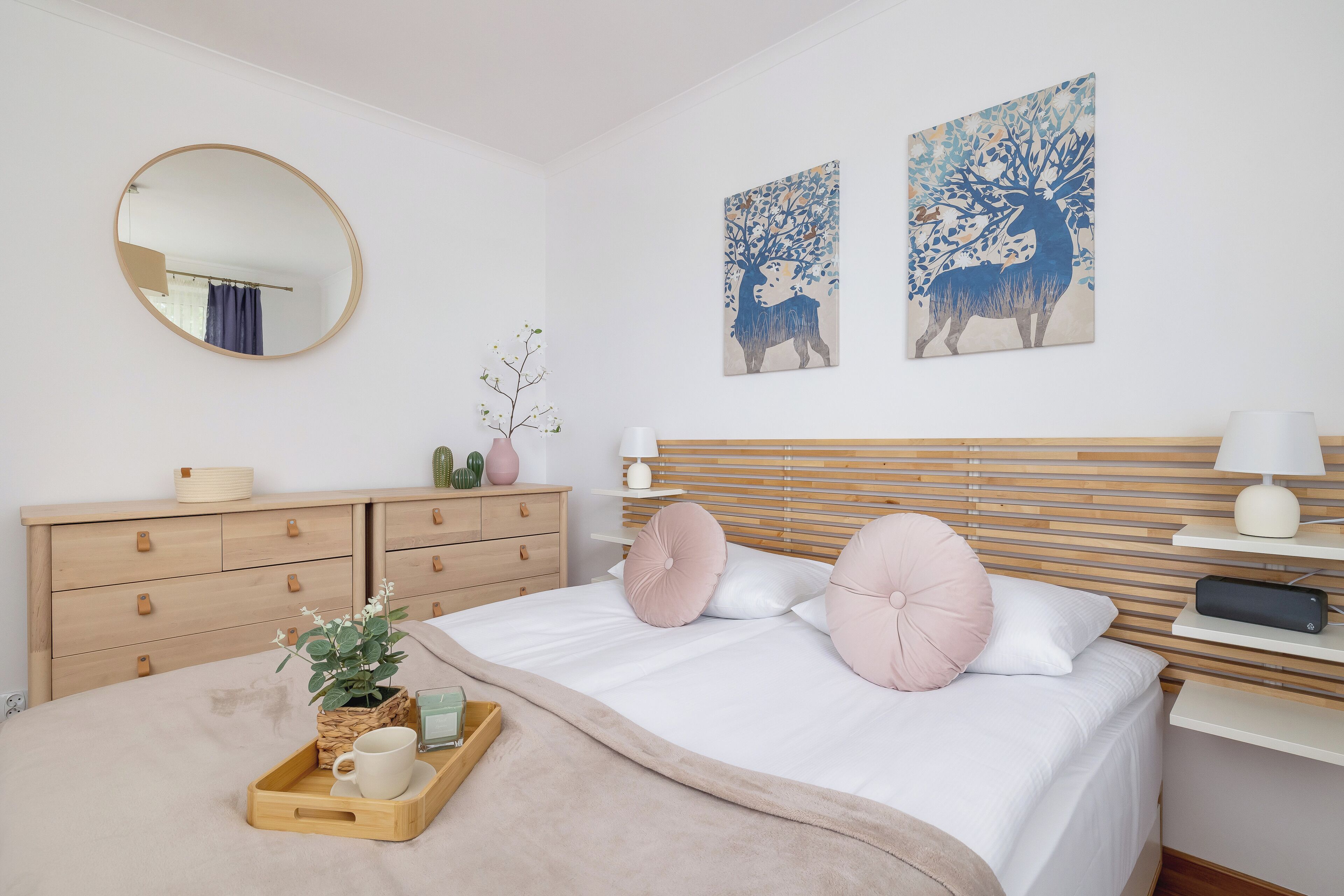 2 عدّة غرف نوم وواي فاي مجانًا وملاءات أسرّة