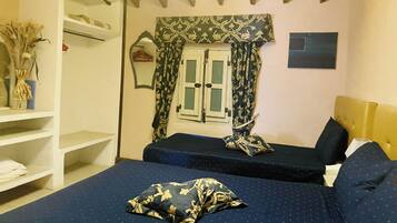 6 bedrooms, free WiFi, bed sheets