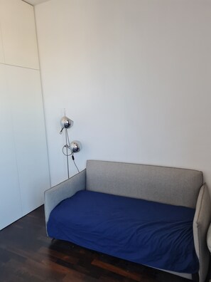 2 sovrum, strykjärn/strykbräda, wi-fi och sängkläder