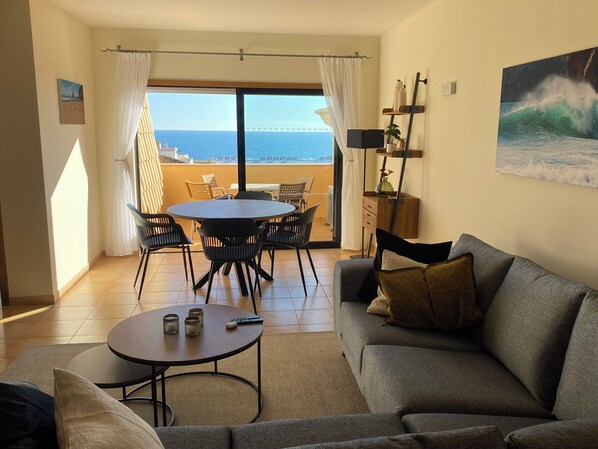 Apartment | Living area | Flat-screen TV - Seaview Apartment Estrela da Luz, Praia da Luz (Lagos)