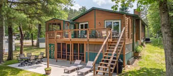 Paddler's Paradise at Lake McGinnis
