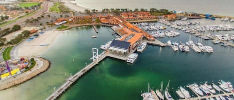 Marina/club náutico