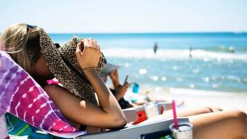 Room, 1 Bedroom, Smoking, Balcony | Kolam renang