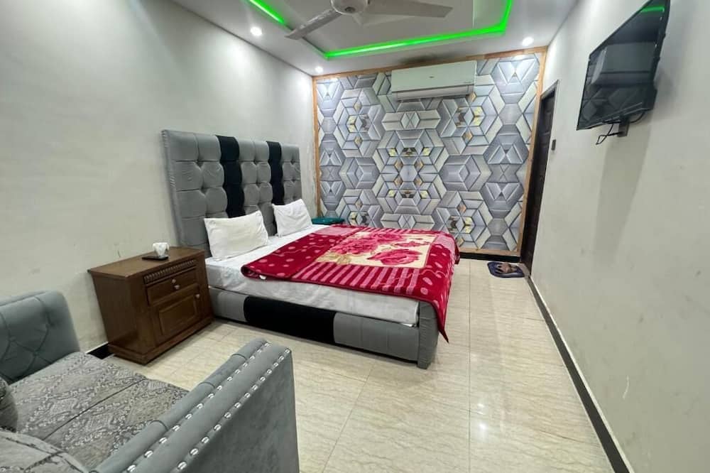 Millat Hotel G9-4