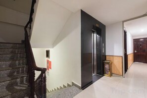 Unclassified image, 2 of 11, button - Le Soleil Hotel (Nha Trang)