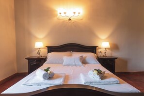 Deluxe Room, Garden View | Free WiFi - Wine Estate Paradiso di Cacuci (Montalcino)