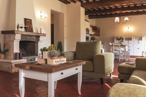 TV - Wine Estate Paradiso di Cacuci (Montalcino)