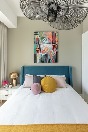 1 bedroom, iron/ironing board, free WiFi - WelHome - Luxury 1BR Apt Mayfair Residency in Business Bay (Dubai)