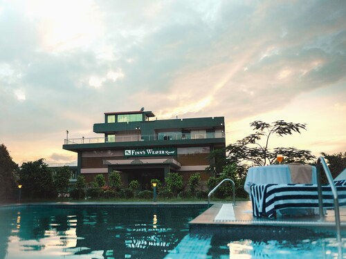 Finns Weaver Resort Kaziranga