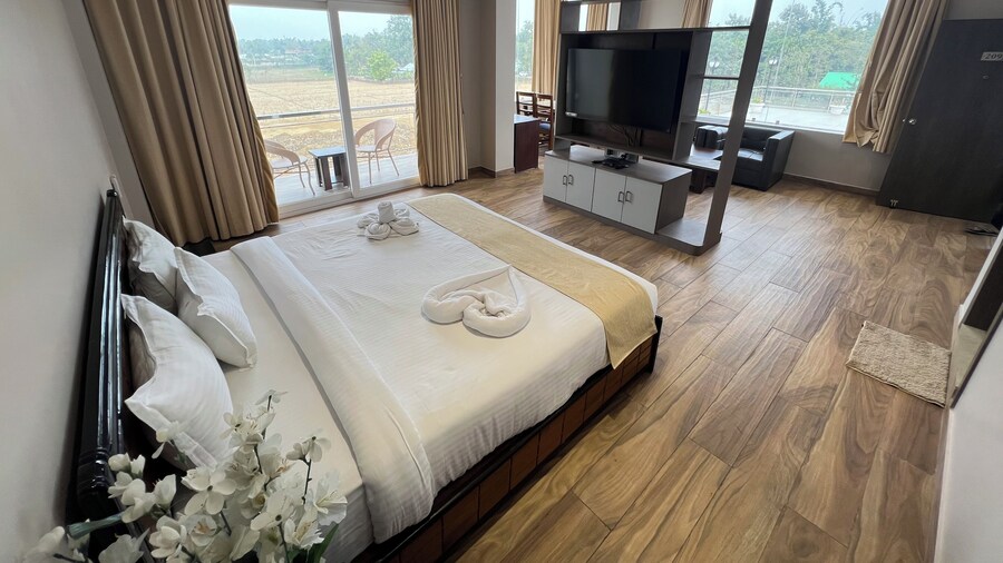 Finns Weaver Resort Kaziranga