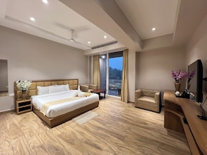 Bagan Mains | Room amenity - Finns Weaver Resort Kaziranga (Bokakhat)