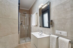 Comfort-lejlighed - byudsigt | Badeværelse