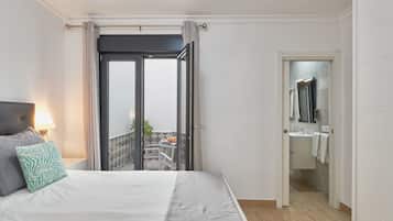 Comfort-Apartment, Stadtblick | 1 Schlafzimmer, Bügeleisen/Bügelbrett, kostenloses WLAN