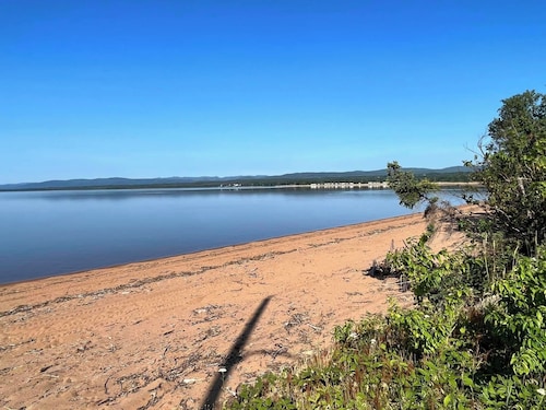 By the Beach - Unit B
Beautiful Beachside Retreat