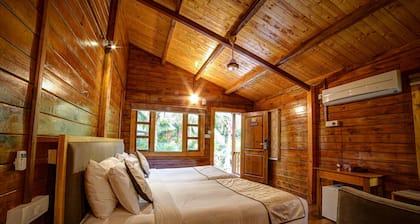 Brown Town Resort & Spa