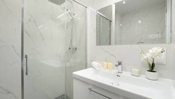 Dusche, Haartrockner