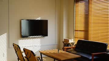 Habitació bàsica | Decoració individual, mobiliari individual i escriptori