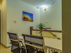 Interior - Comfort Bed inn Hostel - 15min from city center/ High Speed Wifi and AC (Dubai)