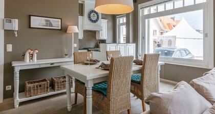 Spacious Apartment Near the Beach in De Haan