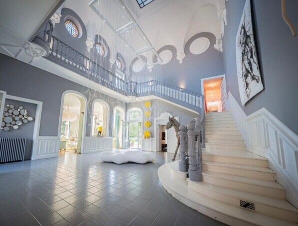 Luxury House, Private Bathroom (Château du Serpolet) | Interior - Chateau du Serpolet (Pont-du-Chateau)