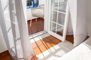 Interior - Moradia na Costa Vicentinha e Alentejana em Frente à Praia (Beja)