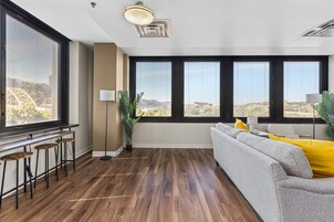 Signature apartman | Nappalirész | Tévé