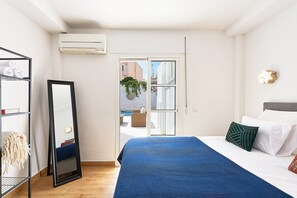 1 bedroom, iron/ironing board, free WiFi