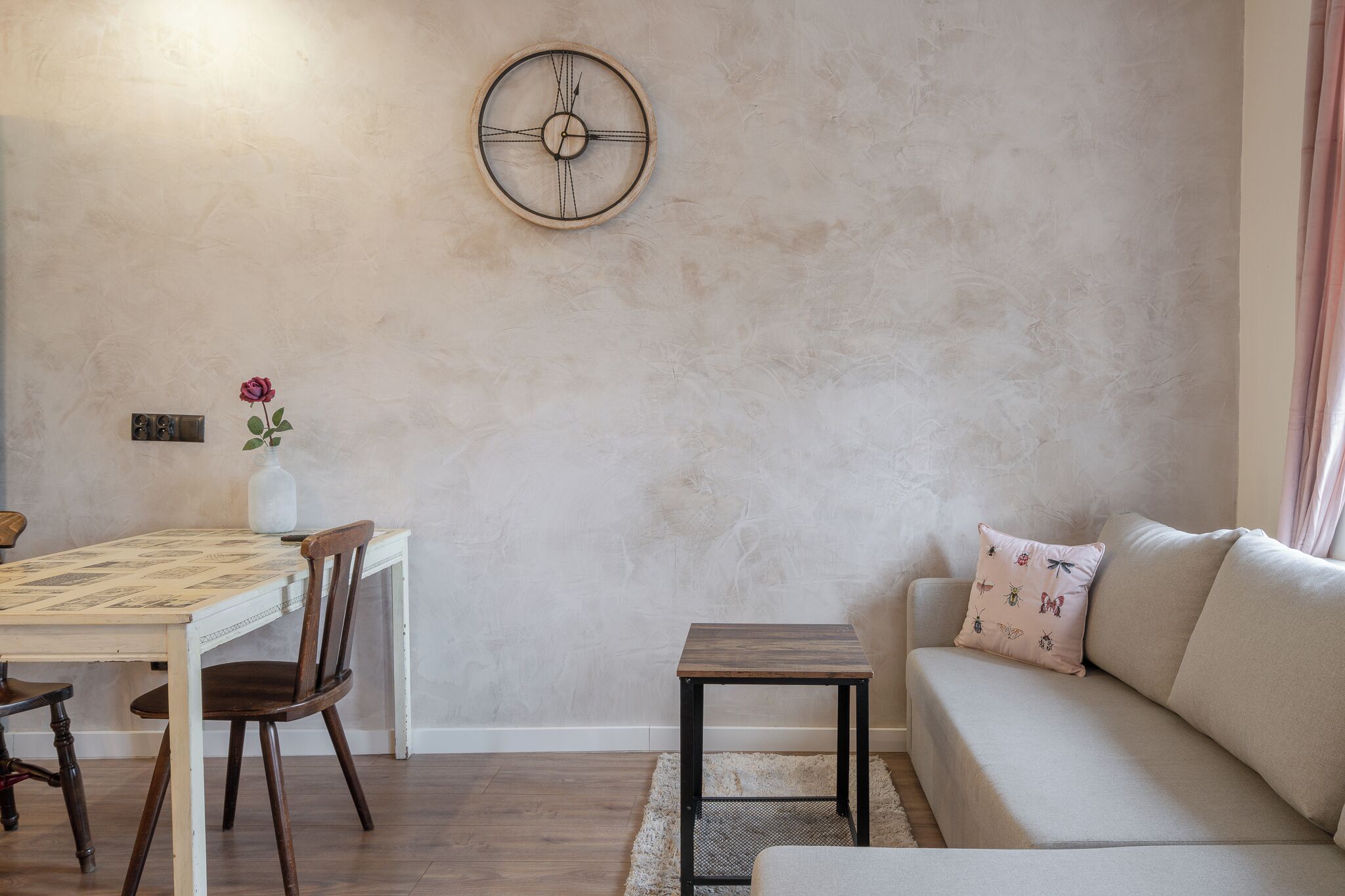 Studio, City View | Iron/ironing board, WiFi (free), bed sheets