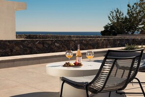 Outdoor dining - Akre Villas E (ierapetra)