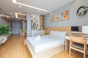 Room - 22housing Apartment 81 Linh Lang No.09 (Hanoi)
