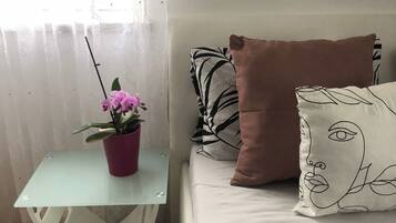 House | 2 bedrooms, free WiFi, bed sheets