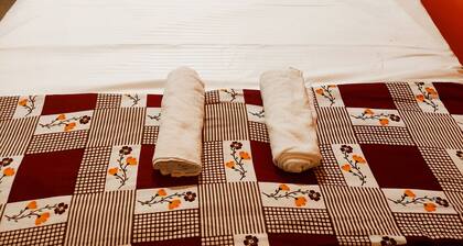 4-bedroom house in charming Ujjain with AC, WiFi, CCTV facility etc.