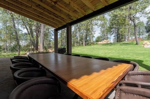 Family House, Garden View | Terrace/patio