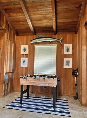 Game room - Bring the Whole Family [sleeps 11] 4/3 w Dock & Pool - Make Memories Here! (Islamorada)