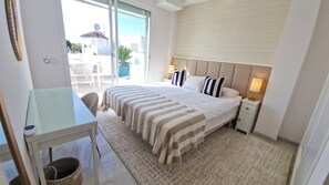 4 makuuhuonetta, työpöytä, silitysrauta/-lauta, Wi-Fi