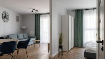 Apartment, 1 Schlafzimmer, Balkon | Wohnbereich | Flachbildfernseher